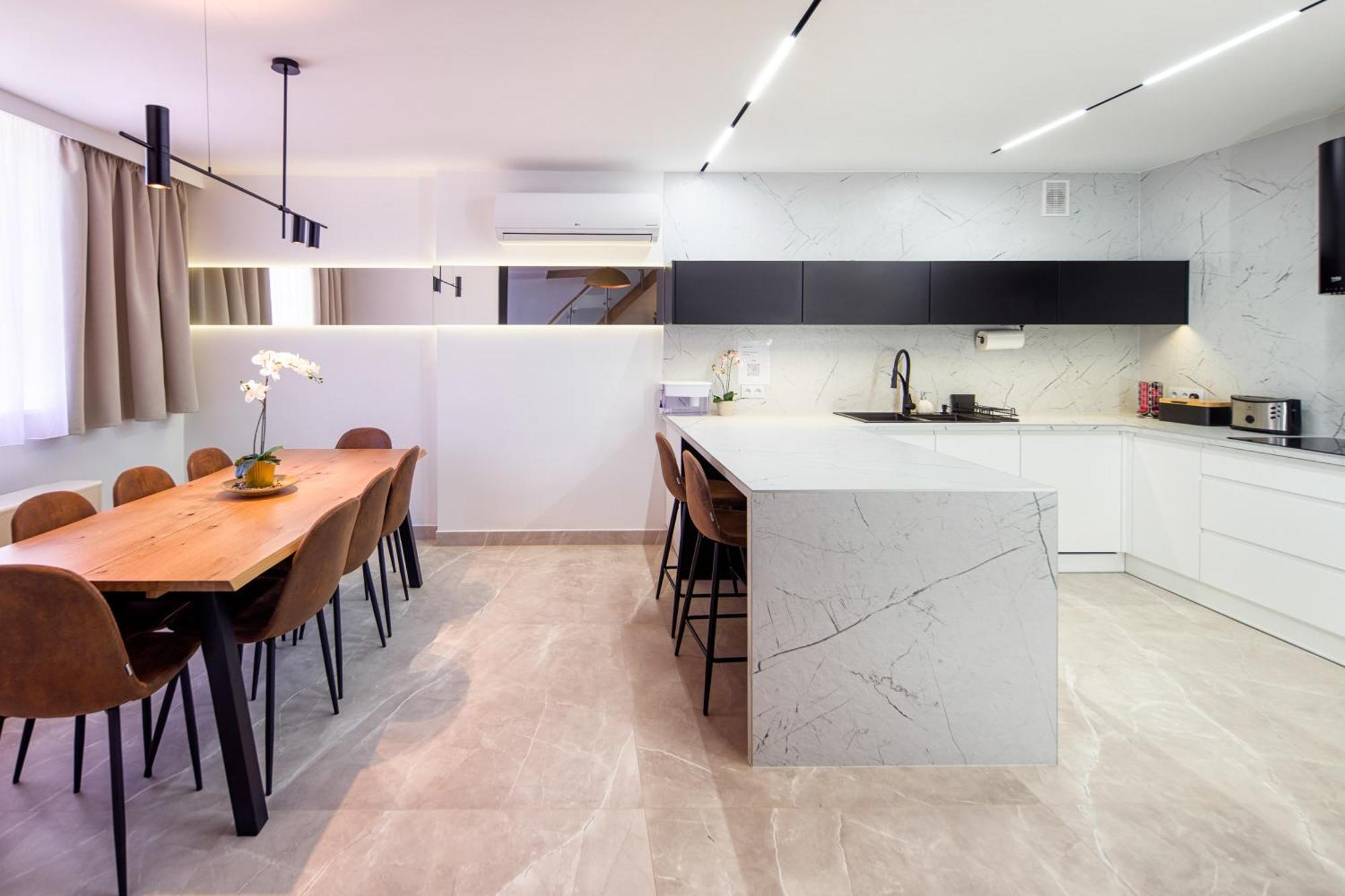 Apartament W Centrum - Duplex Penthouse In The Centre With Terrace And Air Conditioning 克拉科夫 外观 照片